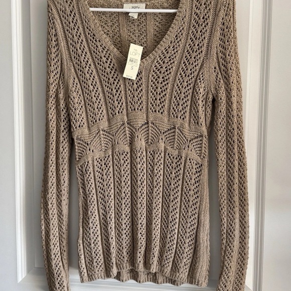 Ann Taylor Women's Tan Sweater - Picture 3 of 7